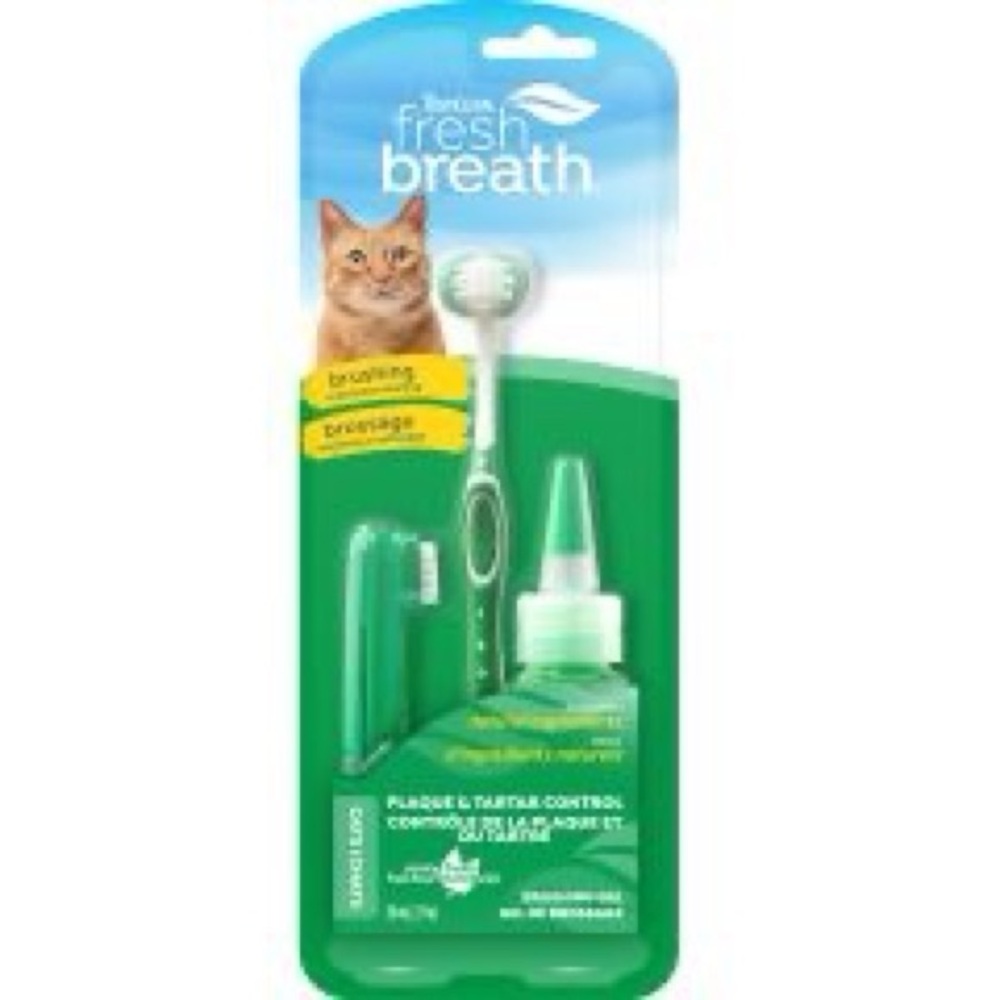 TropiClean Fresh Breath Oral Care Kit for Cats